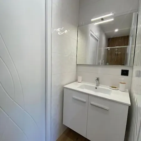 Appartement La Pomme De Pin - T1 Calme Et - Meuble De Tourisme Classe 2 Etoiles Saint-Jean-de-Monts