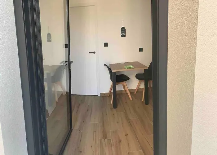 La Pomme De Pin - T1 Calme Et - Meuble De Tourisme Classe 2 Etoiles 생장드몽